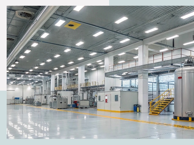 Освещение ангаров в Саратове от 614 руб. - Эффективные решения